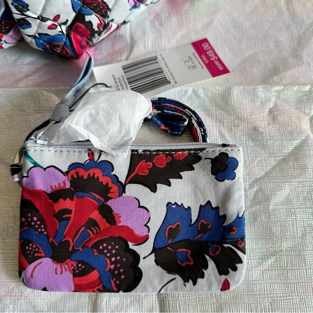 Set Vera Bradley Essential Large Backpack  Vineyard Floral + Zip ID & Lanyard - Picture 5 of 16